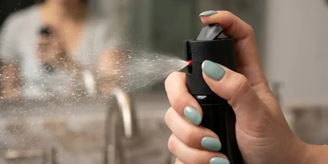 Governo Federal sanciona lei que autoriza mulheres maiores de 18 anos usar spray de pimenta para defesa pessoal