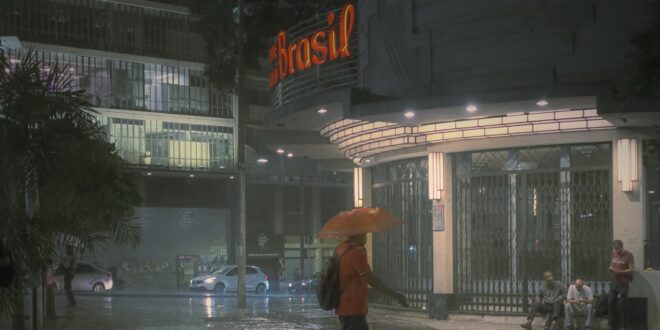Belo Horizonte registra chuva nesta segunda-feira (24)
